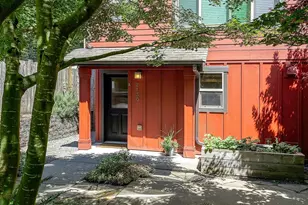 2130 N 113th St, Seattle, WA 98133 - Photo 4