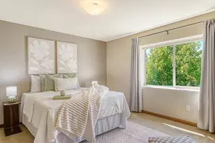2130 N 113th St, Seattle, WA 98133 - Photo 12