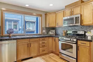 2130 N 113th St, Seattle, WA 98133 - Photo 10