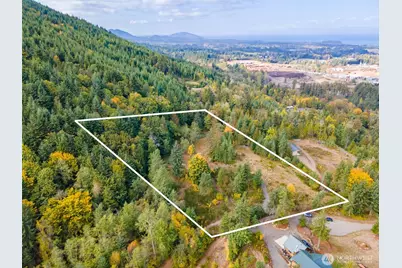 112 Chasewood Drive, Port Angeles, WA 98363 - Photo 2