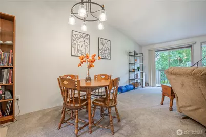 8521 S 259th Street #B15, Kent, WA 98030 - Photo 6