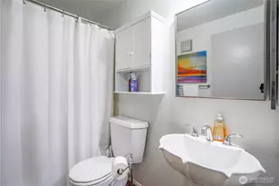 8521 S 259th St, Kent, WA 98030 - Photo 14