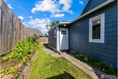 1102 N Sheridan Avenue, Tacoma, WA 98403 - Photo 38