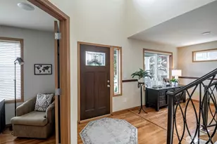 8214 70th Ave Ct E, Puyallup, WA 98371 - Photo 4
