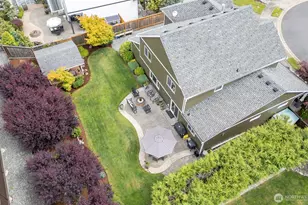 8214 70th Ave Ct E, Puyallup, WA 98371 - Photo 2