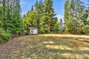 2219 NE Riddell Rd, Bremerton, WA 98310 - Photo 40