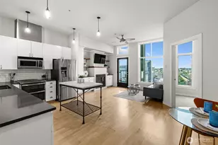 655 Crockett St, Seattle, WA 98109 - Photo 6