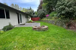 408 Saratoga St, Granite Falls, WA 98252 - Photo 2
