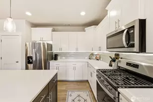 21316 115th St Ct E, Bonney Lake, WA 98391 - Photo 12