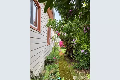 605 Morris Avenue S, Renton, WA 98057 - Photo 22