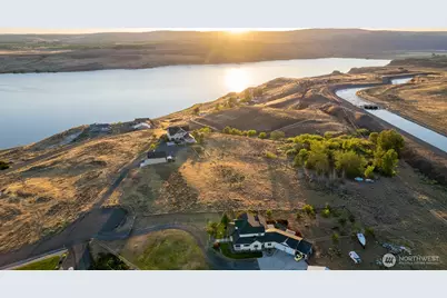 21190 NE Division.4 Road, Soap Lake, WA 98851 - Photo 4