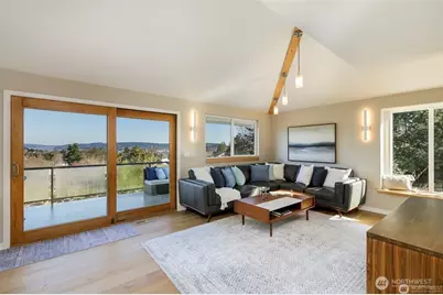 6001 60th Avenue NE, Seattle, WA 98115 - Photo 12