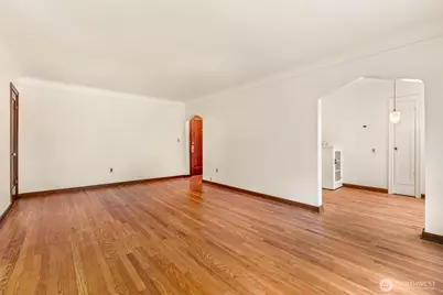 220 W Olympic Place #107, Seattle, WA 98119 - Photo 6
