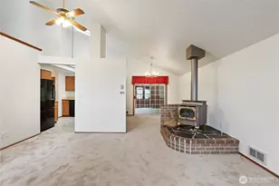 9621 Sunburst Ct SE, Port Orchard, WA 98367 - Photo 8