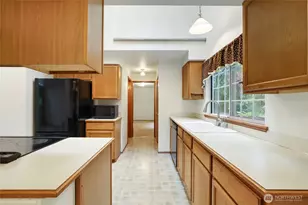 9621 Sunburst Ct SE, Port Orchard, WA 98367 - Photo 14