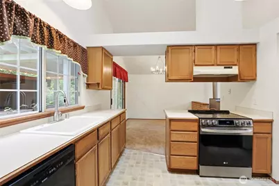 9621 Sunburst Court SE, Port Orchard, WA 98367 - Photo 16