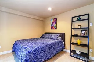725 N 95th St, Seattle, WA 98103 - Photo 10