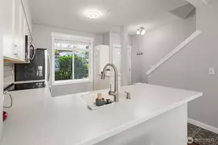 23300 SE Black Nugget Rd, Issaquah, WA 98029 - Photo 6