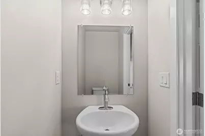 8827 A E D Street #1, Tacoma, WA 98445 - Photo 24