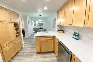 9302 Redmond Woodinville Rd NE, Redmond, WA 98052 - Photo 20