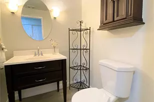 9302 Redmond Woodinville Rd NE, Redmond, WA 98052 - Photo 14