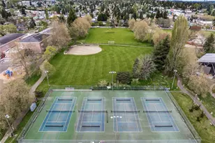 9011 46th Ave S, Seattle, WA 98118 - Photo 24