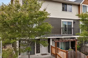 9011 46th Ave S, Seattle, WA 98118 - Photo 1