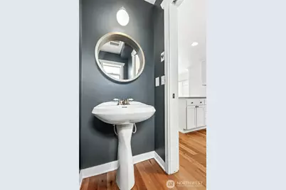 9011 46th Avenue S #B, Seattle, WA 98118 - Photo 12