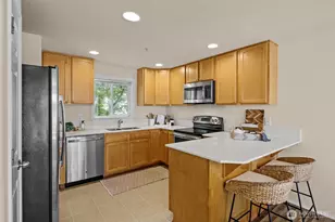 3970 129th Pl SE, Bellevue, WA 98006 - Photo 4