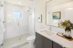 3250 29th Ave W, Seattle, WA 98199 - Photo 24