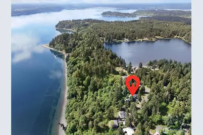 10823 Seaview Drive, Anderson Island, WA 98303 - Photo 38