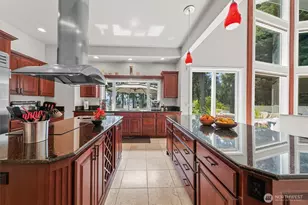 10823 Seaview Dr, Anderson Island, WA 98303 - Photo 16