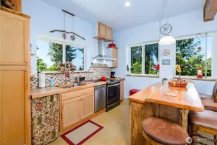 1648 Township Line Rd, Port Angeles, WA 98362 - Photo 8