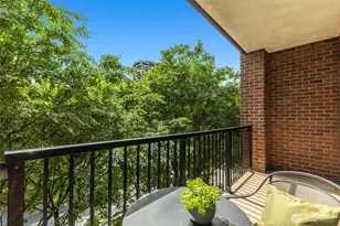 2720 3rd Ave, Seattle, WA 98121 - Photo 22