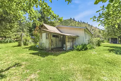 9818 Entiat River Road, Entiat, WA 98822 - Photo 30