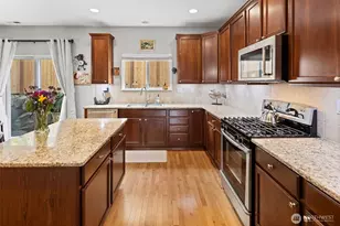 24007 42nd Ave SE, Bothell, WA 98021 - Photo 12
