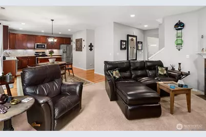 24007 42nd Avenue SE, Bothell, WA 98021 - Photo 16