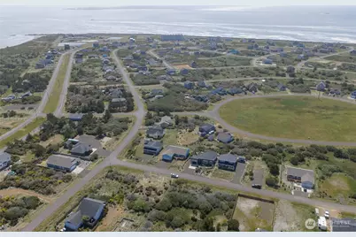 407 N Bel Air Loop SW, Ocean Shores, WA 98569 - Photo 38