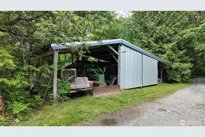 2909 Overpass Road, Bow, WA 98232 - Photo 38