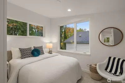 4411 21st Avenue SW, Seattle, WA 98106 - Photo 20
