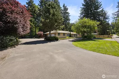 16507 71st Avenue E, Puyallup, WA 98375 - Photo 2