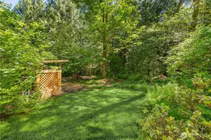 14268 N Madison Ave NE, Bainbridge Island, WA 98110 - Photo 28