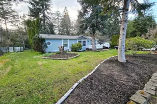 140 SE Fuchsia Ave, Shelton, WA 98584 - Photo 4