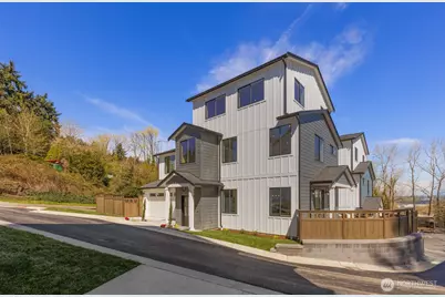 9416 Olson Place SW, Seattle, WA 98106 - Photo 2