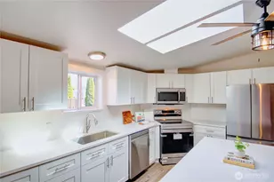 1115 Todd Pl, Burlington, WA 98233 - Photo 10