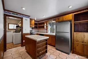 401 7th St NW, Puyallup, WA 98371 - Photo 8