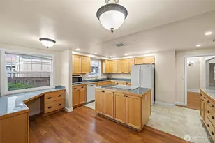 4059 Tacoma Ave S, Tacoma, WA 98418 - Photo 10