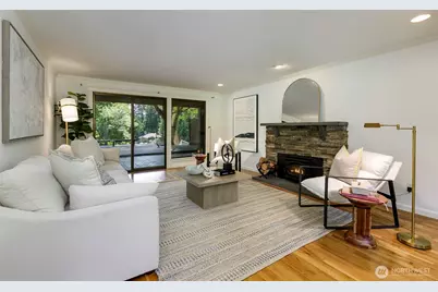 4434 137th Avenue NE, Bellevue, WA 98005 - Photo 6