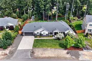 4703 Skylark St NE, Lacey, WA 98516 - Photo 2