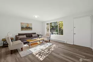 936 210th Ave NE, Sammamish, WA 98074 - Photo 8